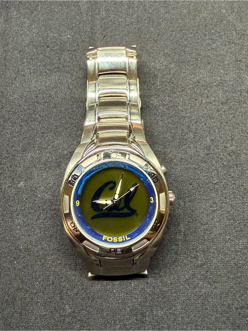 University of California CAL Fossil Kaleido Flashing Logo Watch Model LI2321